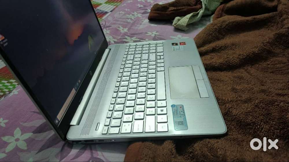 HP 15 Ryzen 5