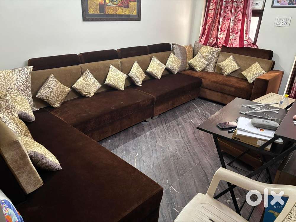 Sofa -14 Seater