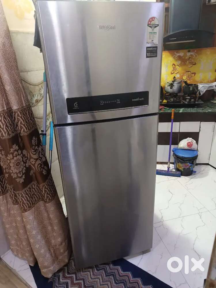 Whirlpool New condition Refrigerator 340 litre