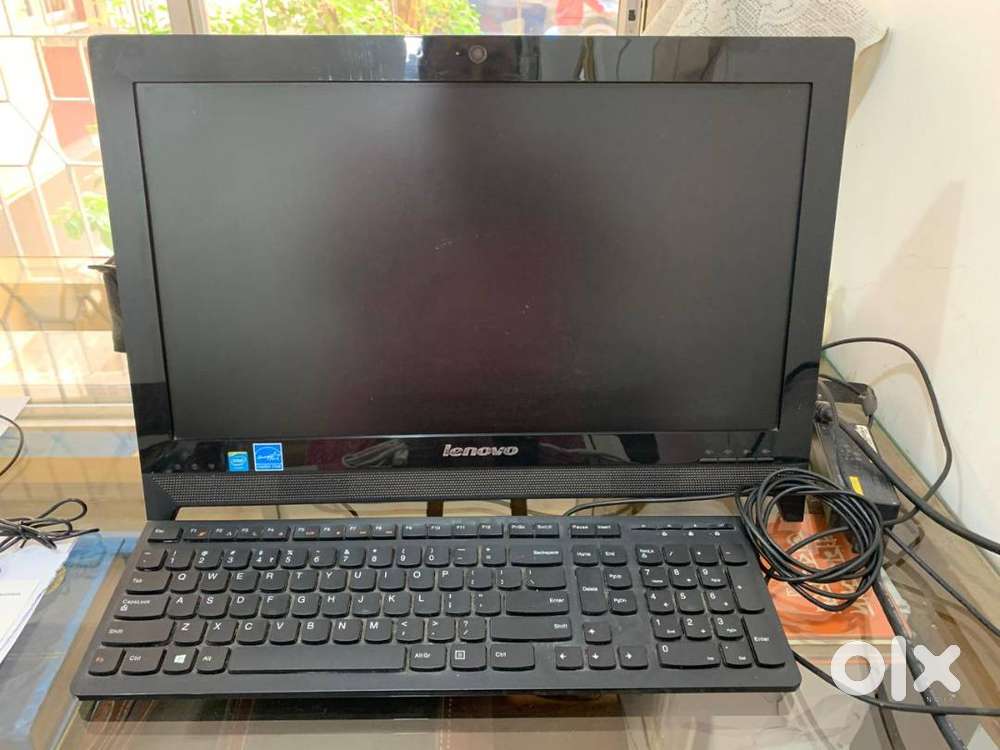 Selling All-In-One Lenovo C260 (Machine Type 10160) @ Rs2000