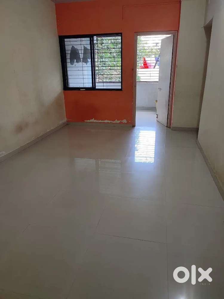 Urgently required 2 to 3 bachelor's Boy