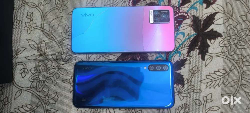 Vivo v21 and mi A3 both phone sale