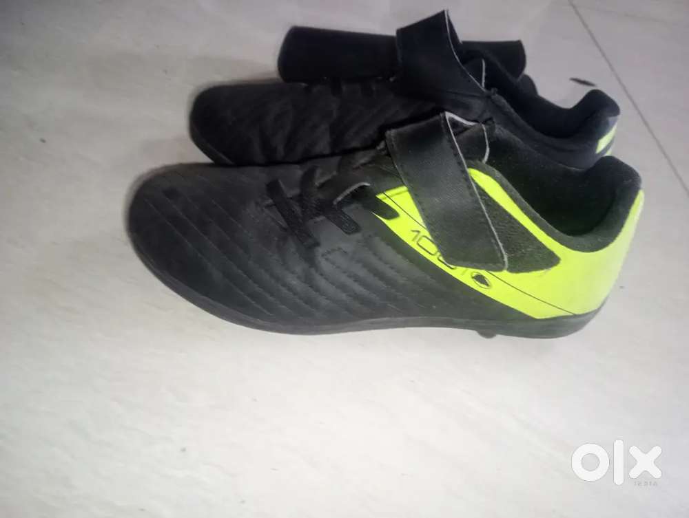 Kipsta Football shoes