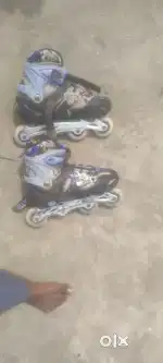 Skate shoes