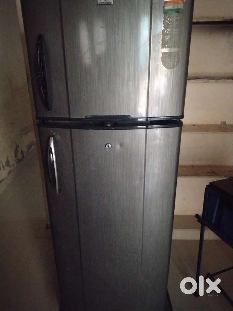 Double door fridge