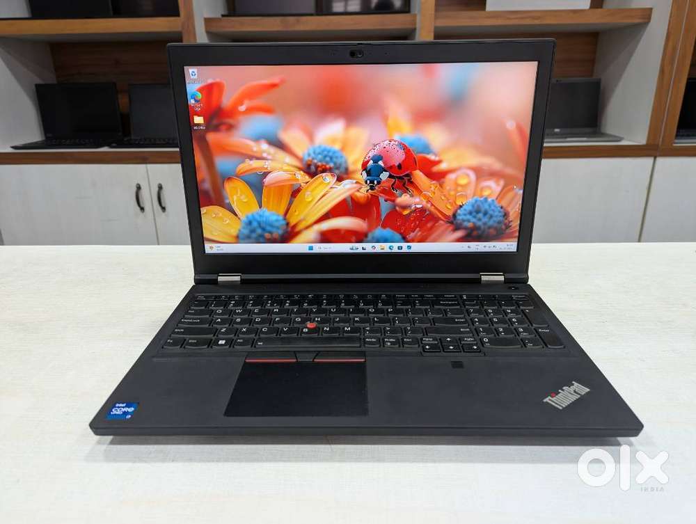 Used Laptop ! P15 ThinkPad  i7-11th Gen  16GB  512B  15 Screen
