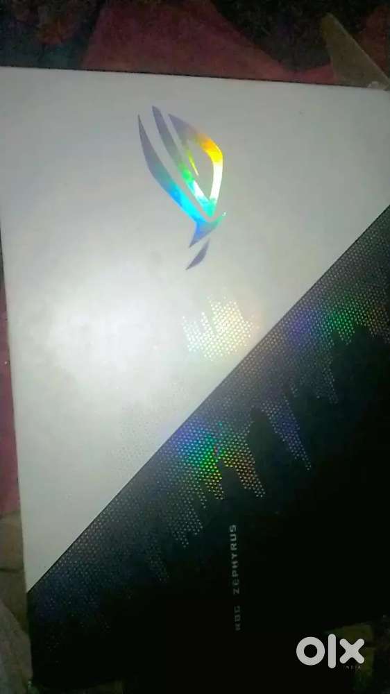 Asus Rog zephyrus m16