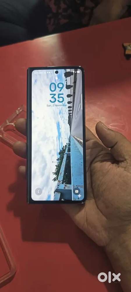 Z Fold-5 with brand new condition