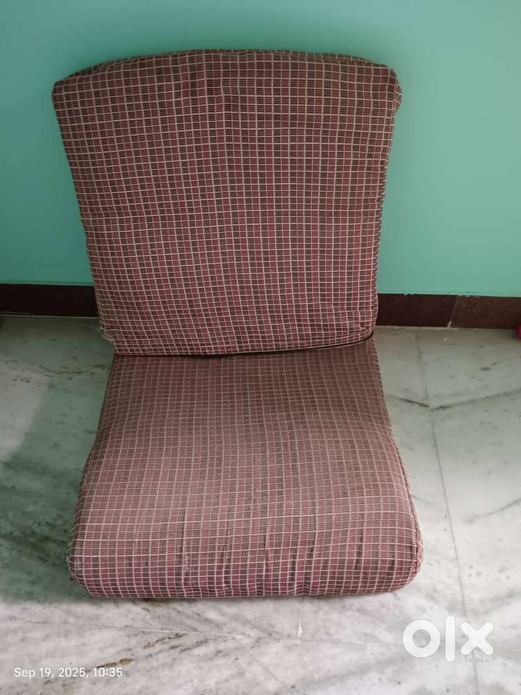 Used sofa cushions