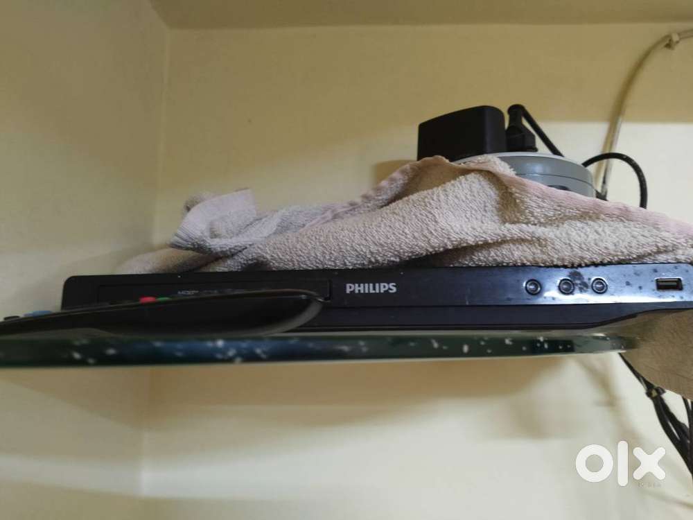 32 inch Sony Bravia LCD TV+ Philips DVD PLAYER