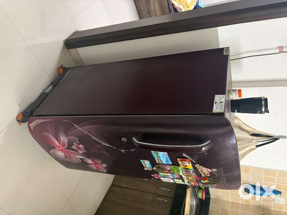 LG5star -180lit refrigerator