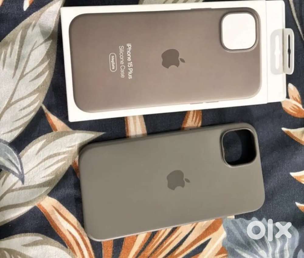 iPhone 15 Plus back case