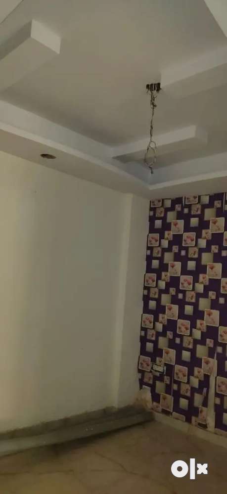 2 bhk designer renovated flat for sale vaishali ghaziabad