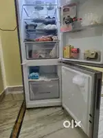 Haier 256 L Fridge