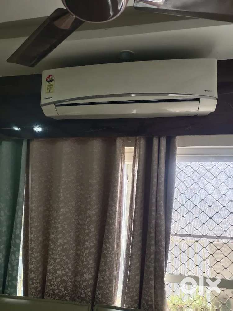 3 Panasonic convertible Split AC and 1 Vise Split AC 1.5 ton convrtble