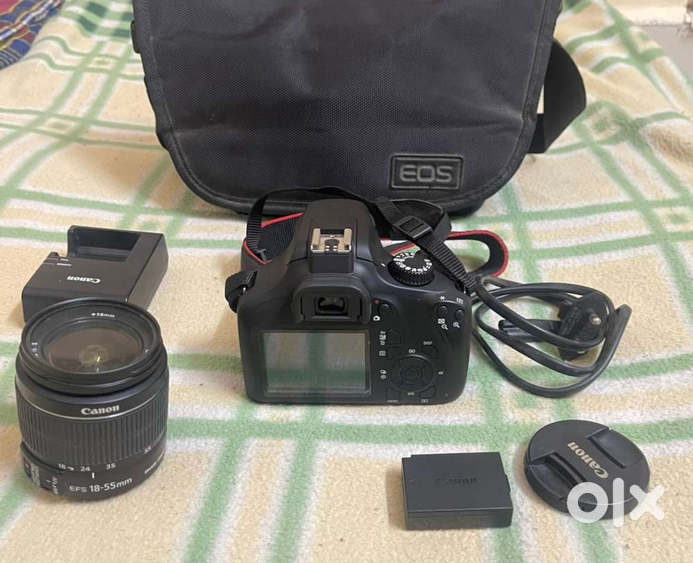 Canon 3000d camera with 18 to 55mm lens good condition