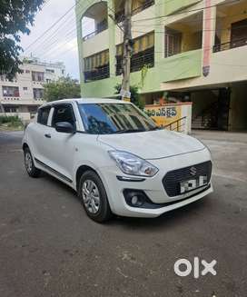 Maruti Suzuki Swift LXI Optional-O, 2020, Petrol