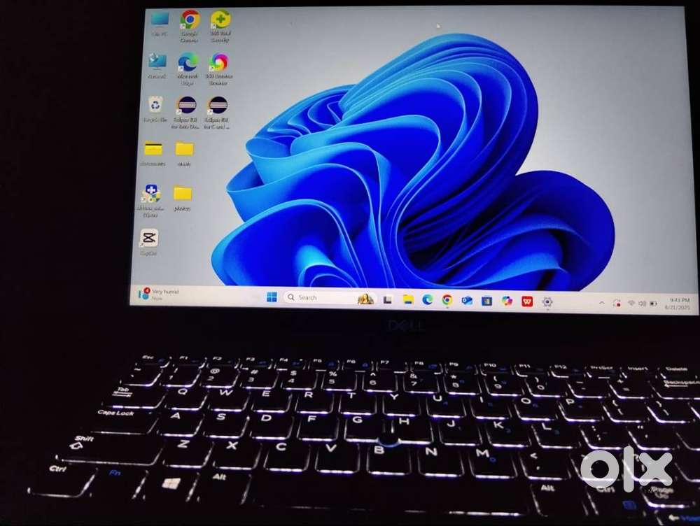 DELL I7-8650U CPU1.90 GHz Full touch screen ...pen ️and 1 year produc