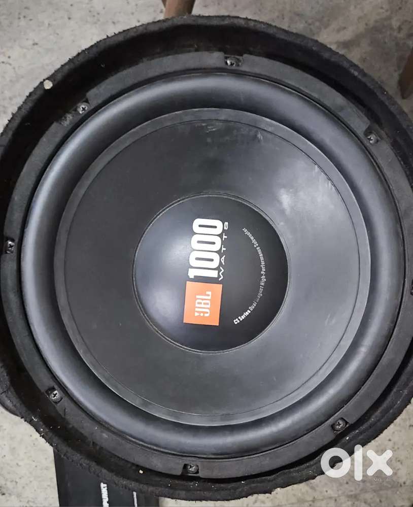 JBL bass tube + Blaupunkt amplifier + triaxial tray speakers for car