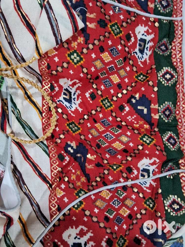 Leriya with patola print choli