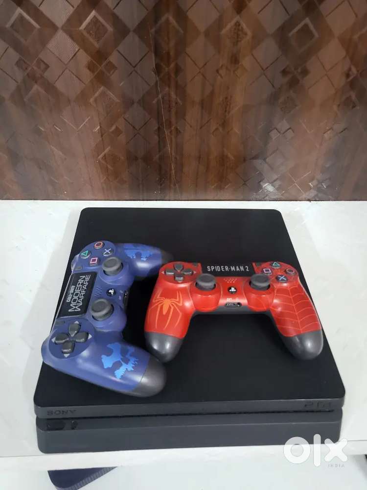 Play station PS-4