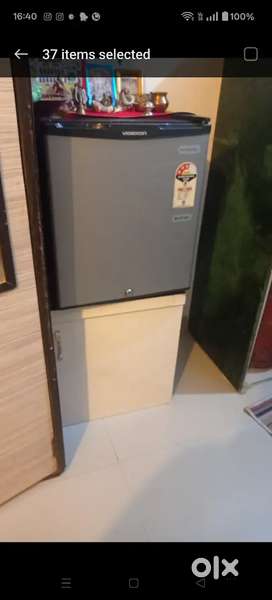 Urgently required female roommates in our 1rk furnished flat i