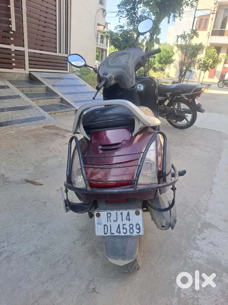 Perfect condition scooter with 1st owner rc