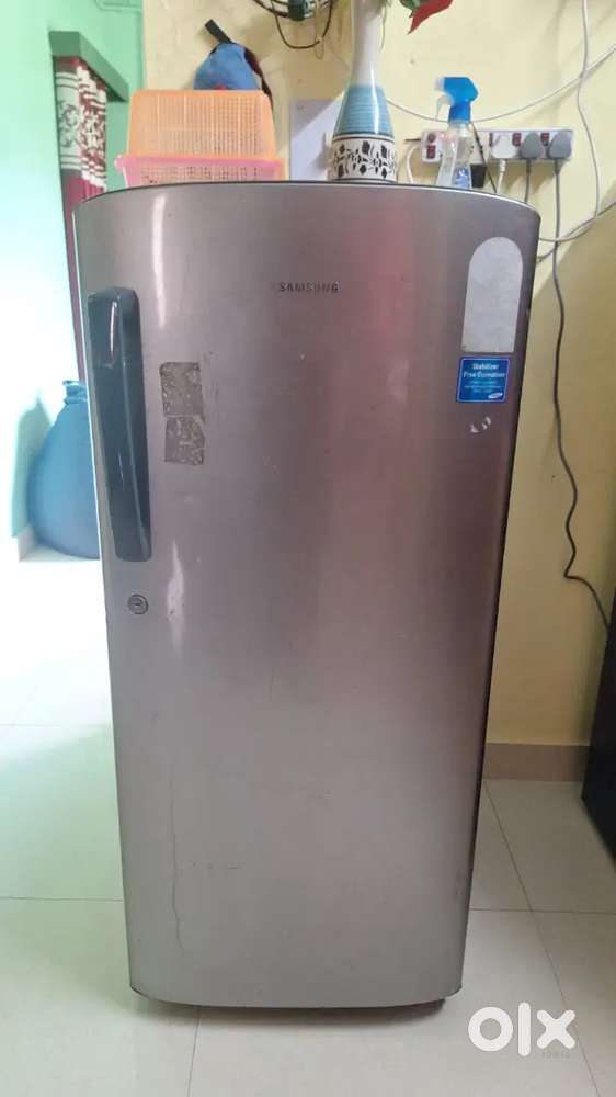 Samsung 190lt 7 year old perfectly running