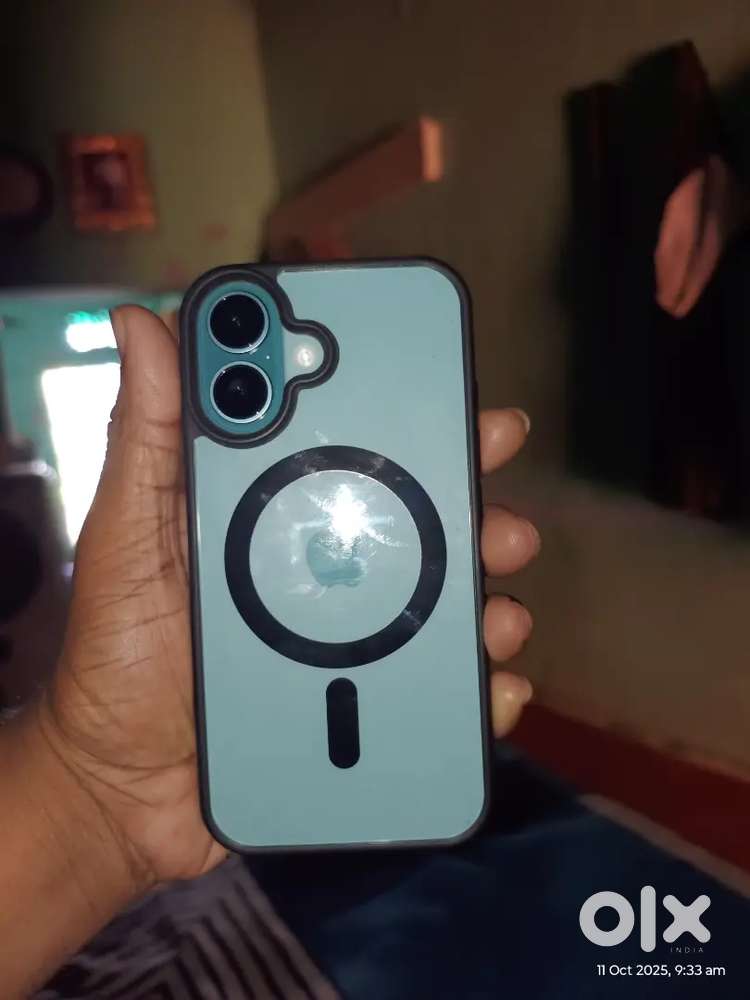 I phone 16 128