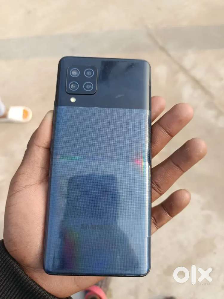 Set ok no charger no bill only phone m42 5g