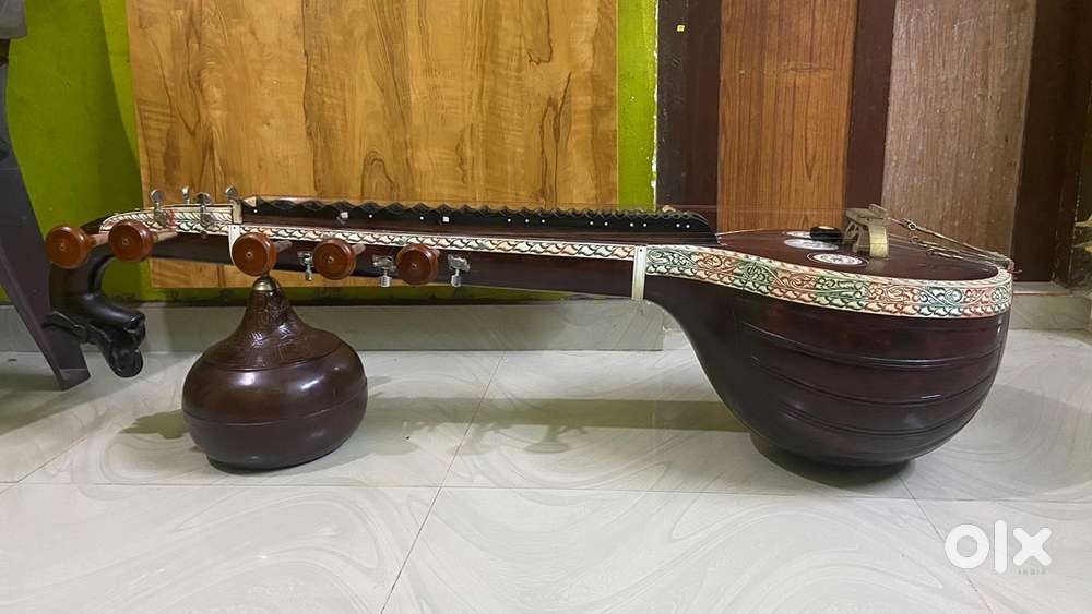Classical veena