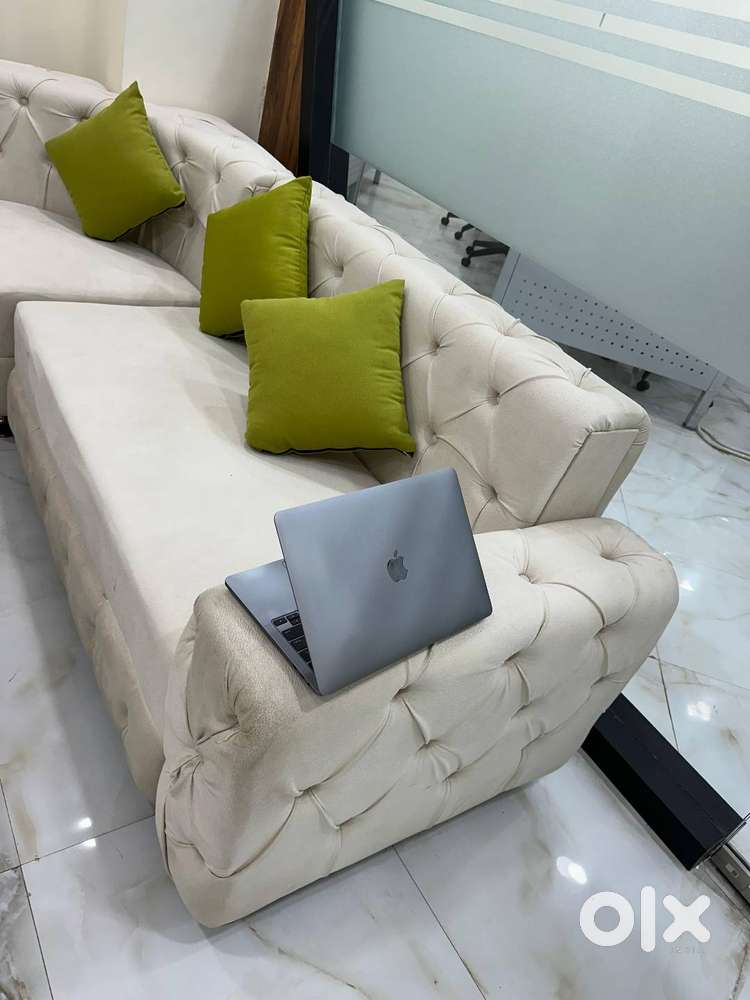 Used Laptop Macbook Pro 2251 I5 (2020) 16/512gb ssd 13 Screen/Adaptor