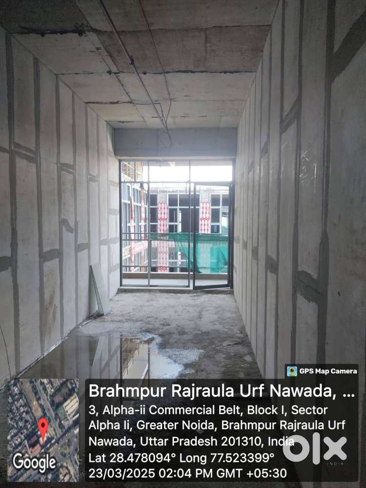 Prime Office Space 100m from Delta 1 Metro