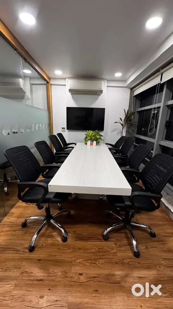 Office available for rent