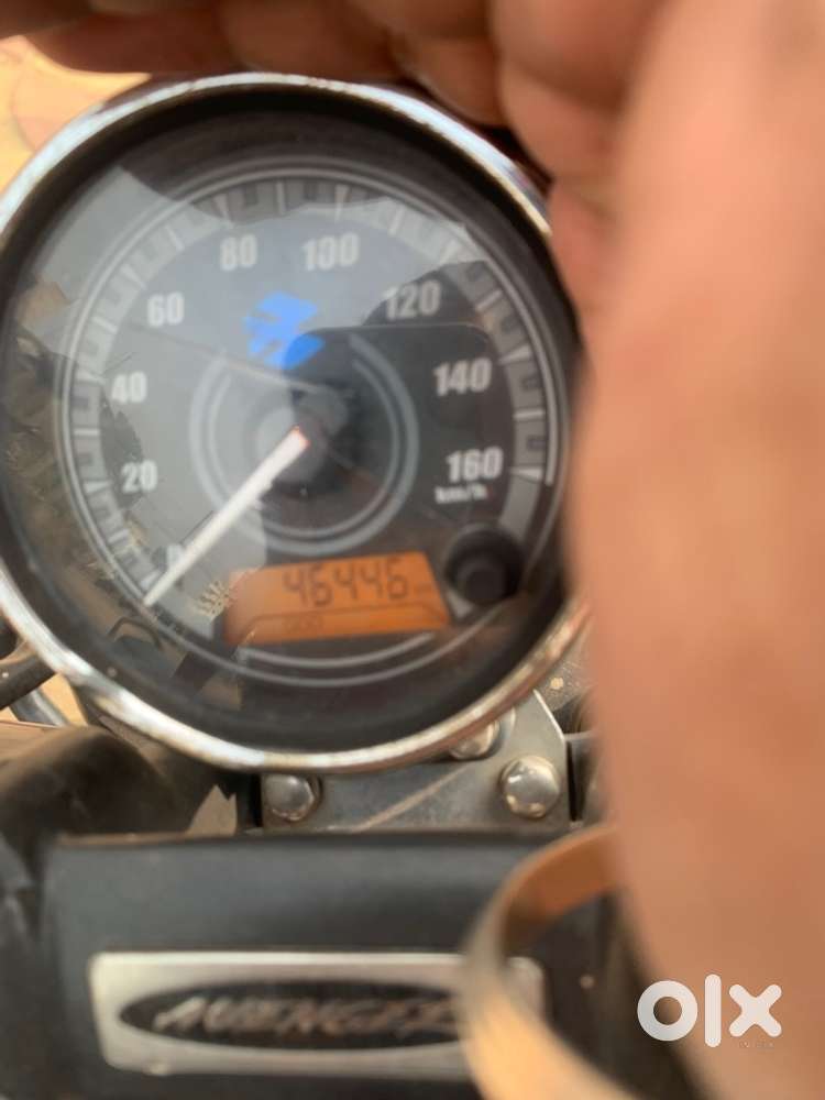 Vip no, single handed , back tyre new , new battery