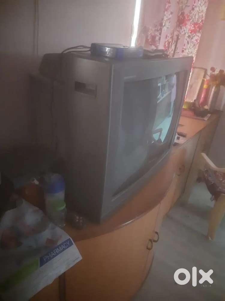 Videocon TV with setopbox and free dish