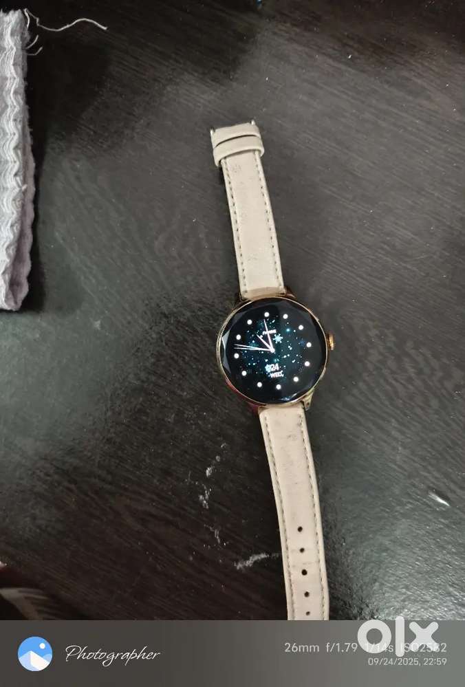 Hand watch women