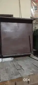 Iron gumti