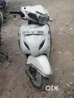Bike ek dam mast hai inzan child hai bilkul