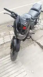 Only 5700 km run well maintain bike