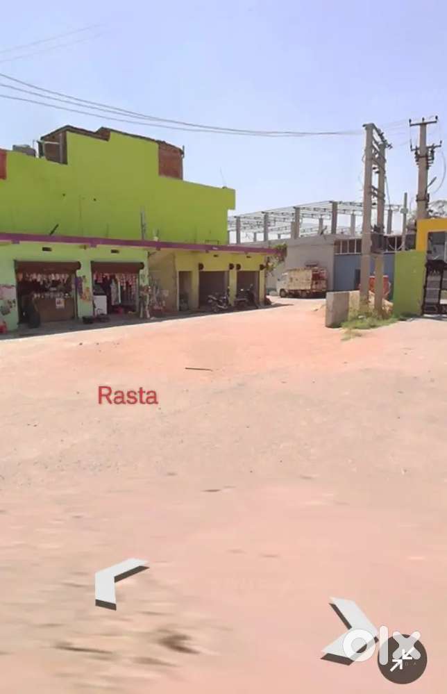 Ye plot sampatchak sohgi mor se 200 mitter ander hai pura paper ok