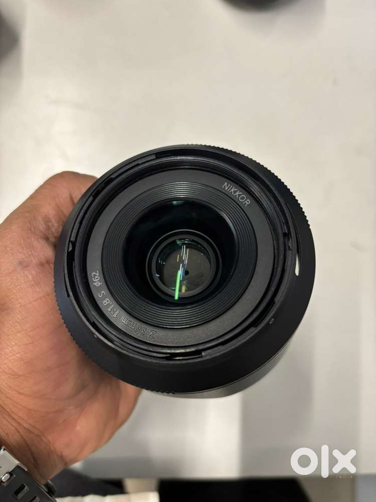 Nikon Z mount lenes are in mint conditio. read description