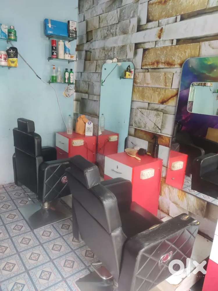Barbar shop equipment full furnished
