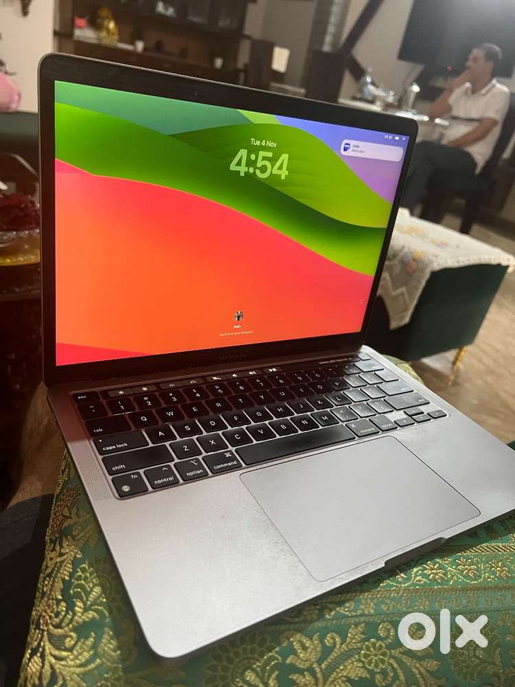 Apple MacBook Pro M2 13.3 16 GB RAM 1 TB SSD