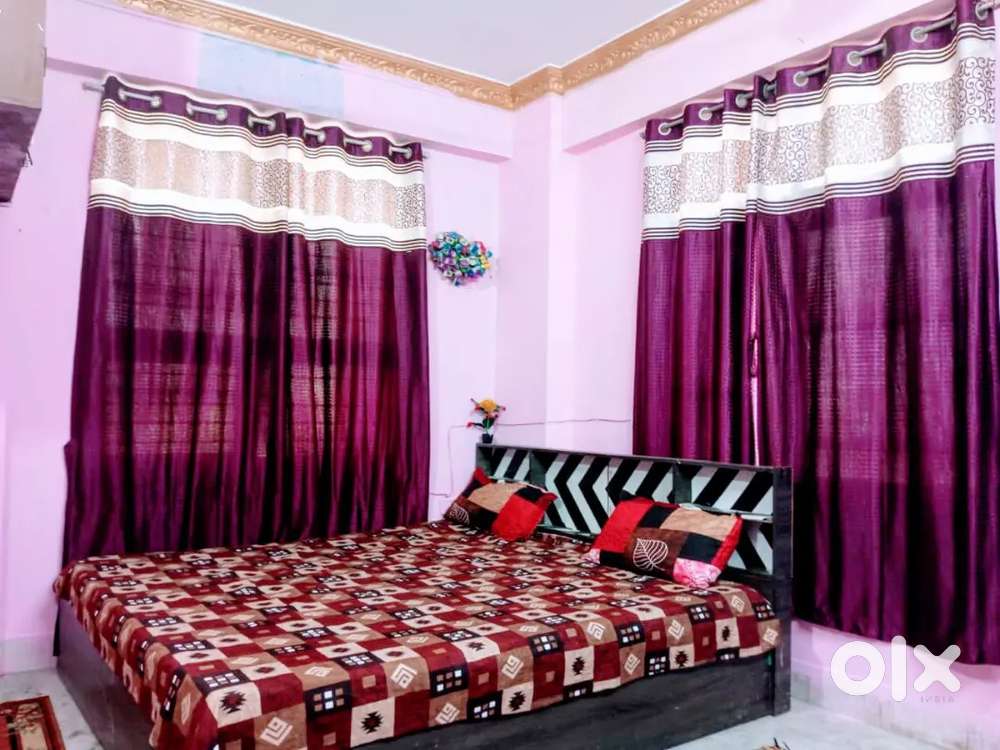 Fully Furnished 4 Bhk Flat For Rent With AC ,Wifi on Main Road Fulwari