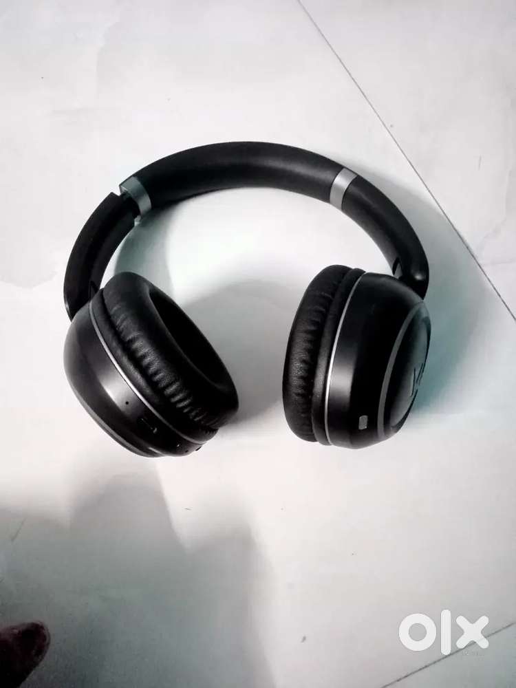Bot headphones for sell