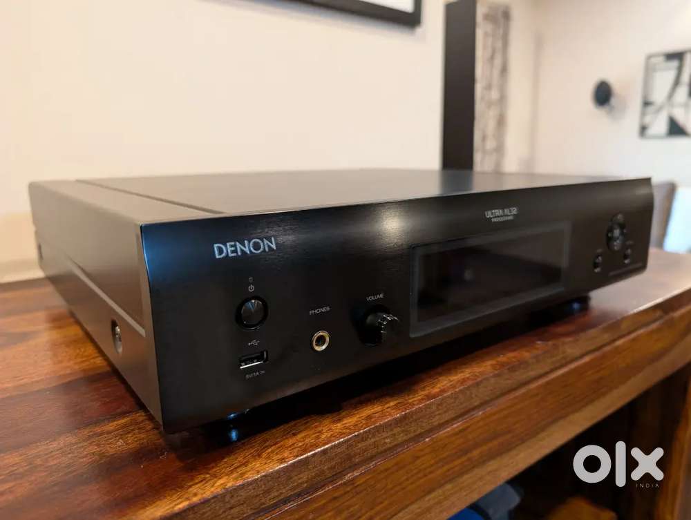 DENON DNP2000NE Network Streamer with Inbuilt High End Quad DAC