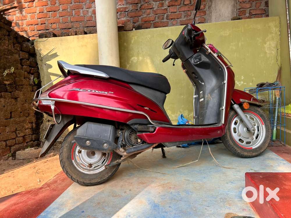 Well mentained scooty for sell with all good  inbuilt accesories