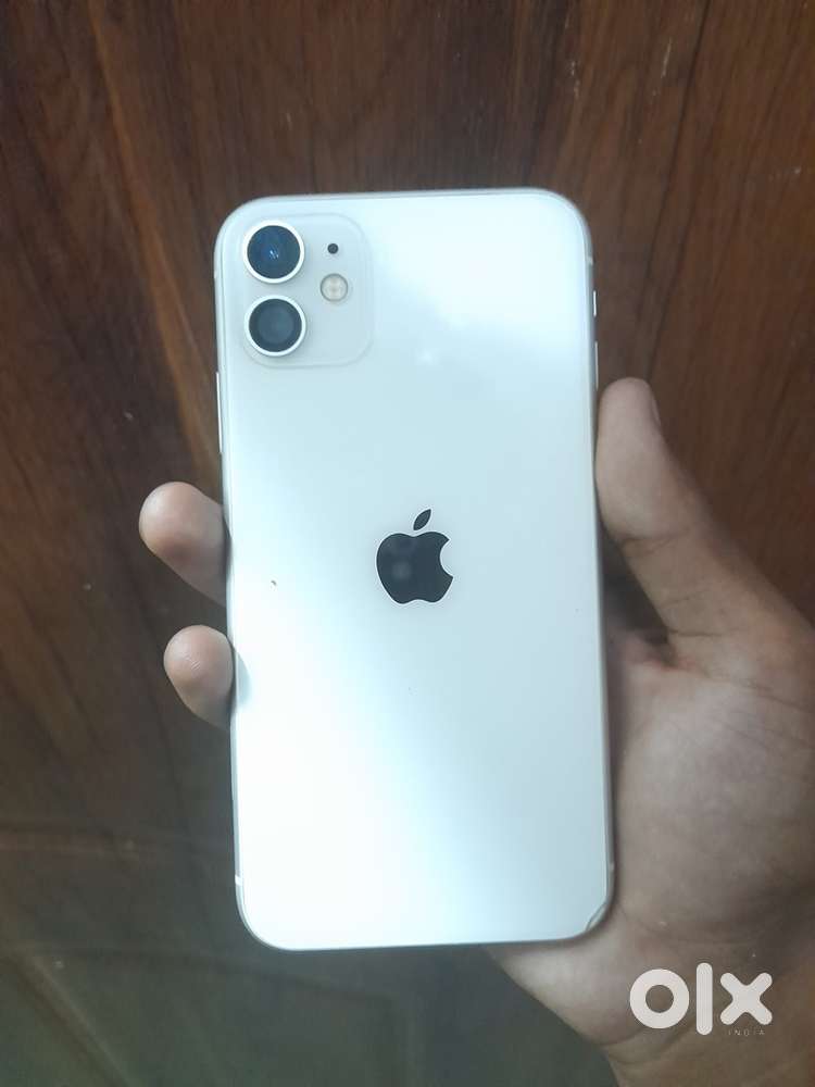 Iphone 11 with 90% battery health in super mint contion 64gb