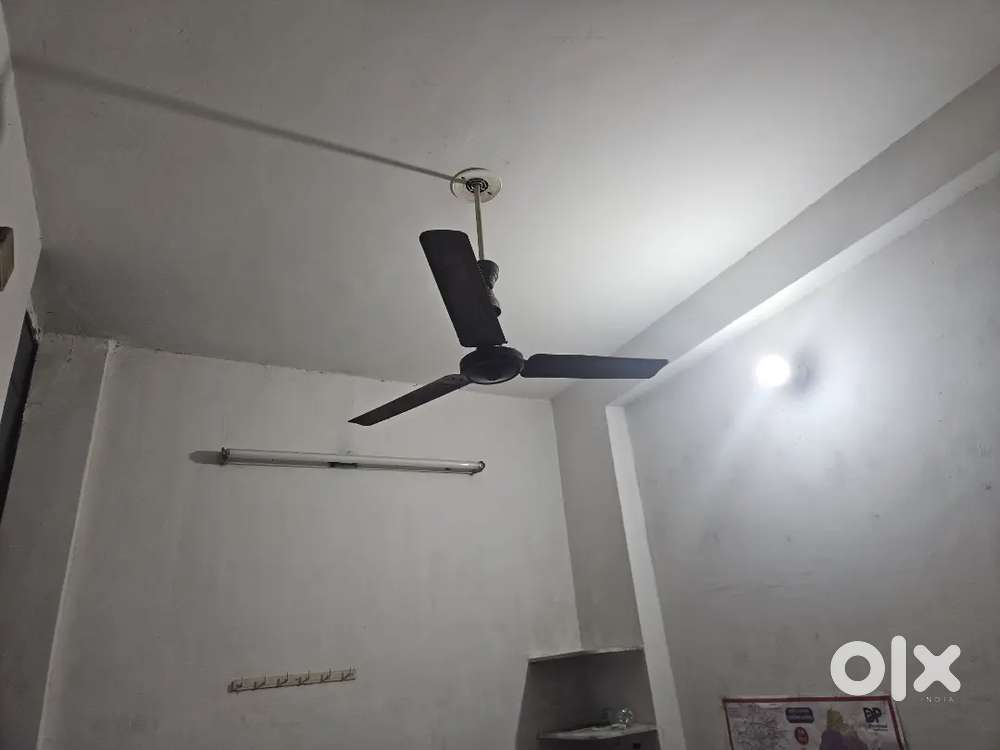 One single room ,for students